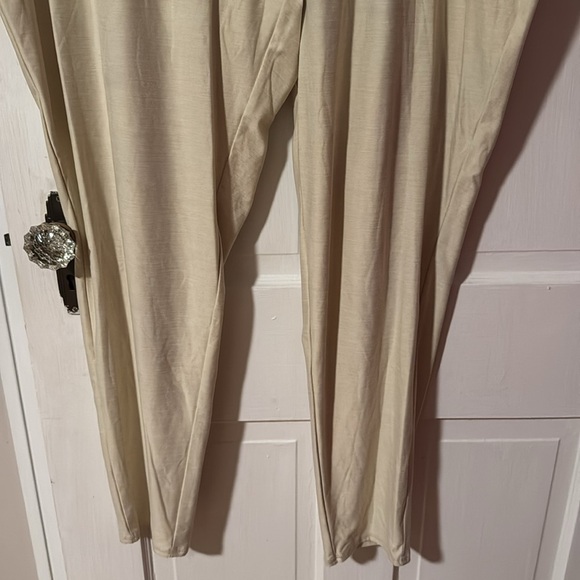 MTA Sport NWT Women's Active Bottom cream color Pants Size 2X - Picture 6 of 9